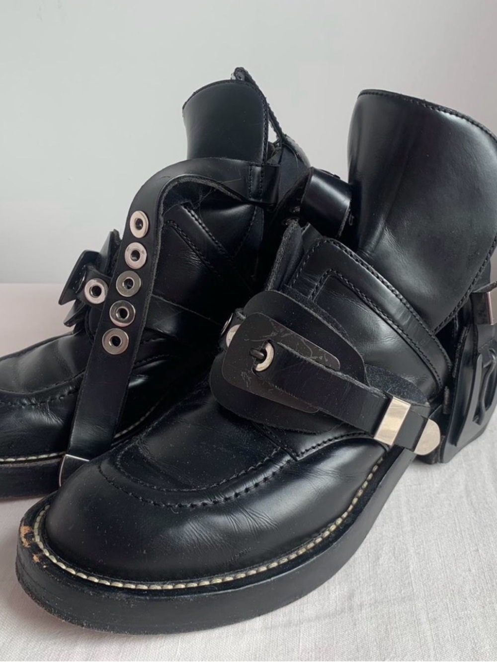 Balenciaga Black Leather Ankle Boots with Stud Detailing - Picture 9 of 10